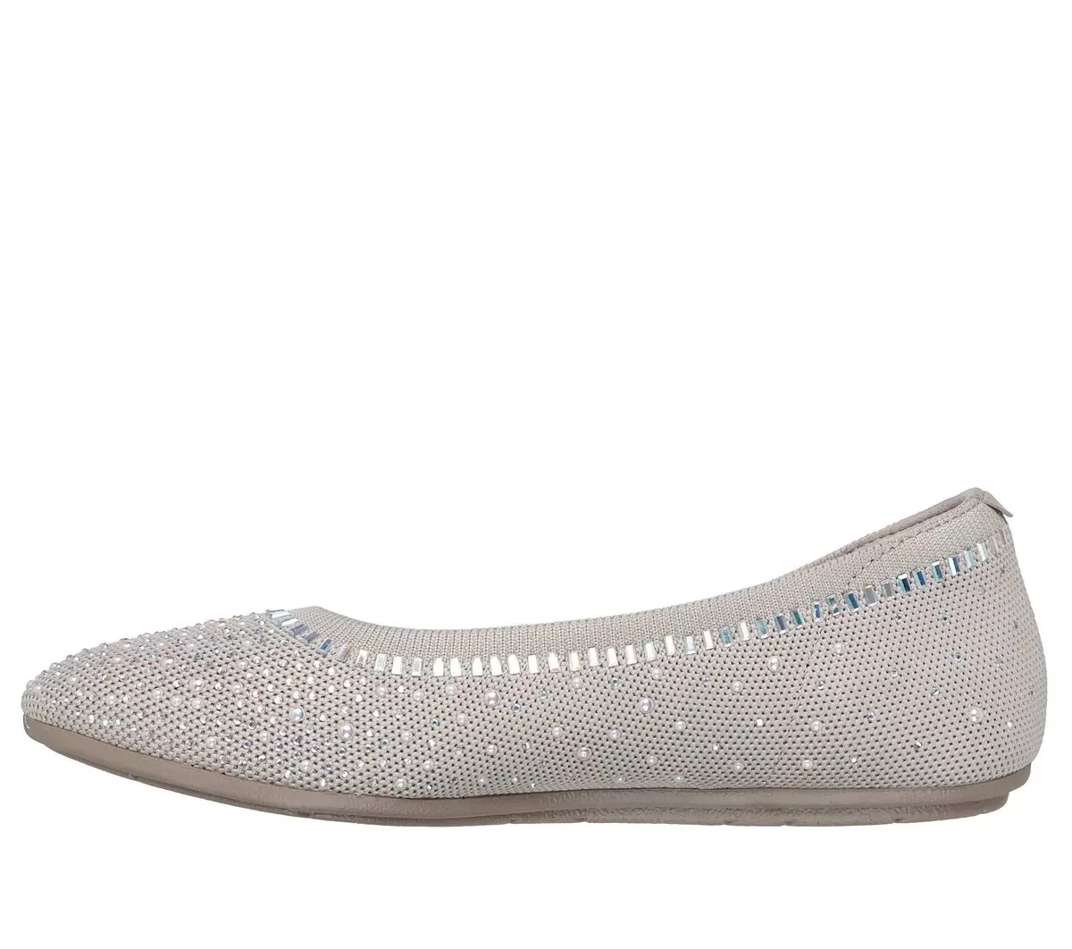 Cleo 2.0 – Mesmerizing Nights Cleo 2.0 – Mesmerizing Nights