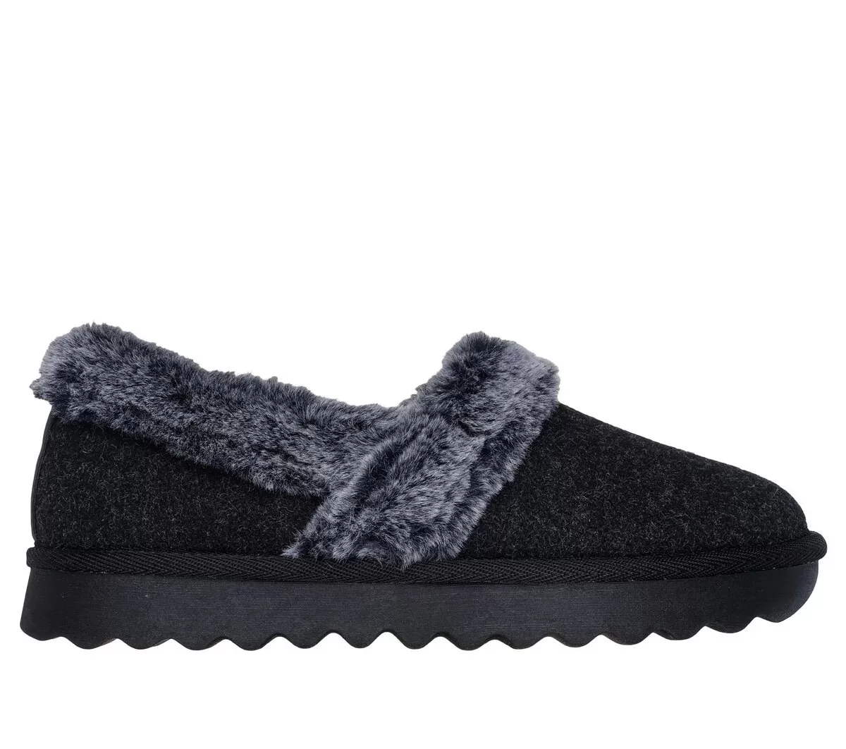 Cozy Up – Frosty Snuggles Cozy Up – Frosty Snuggles