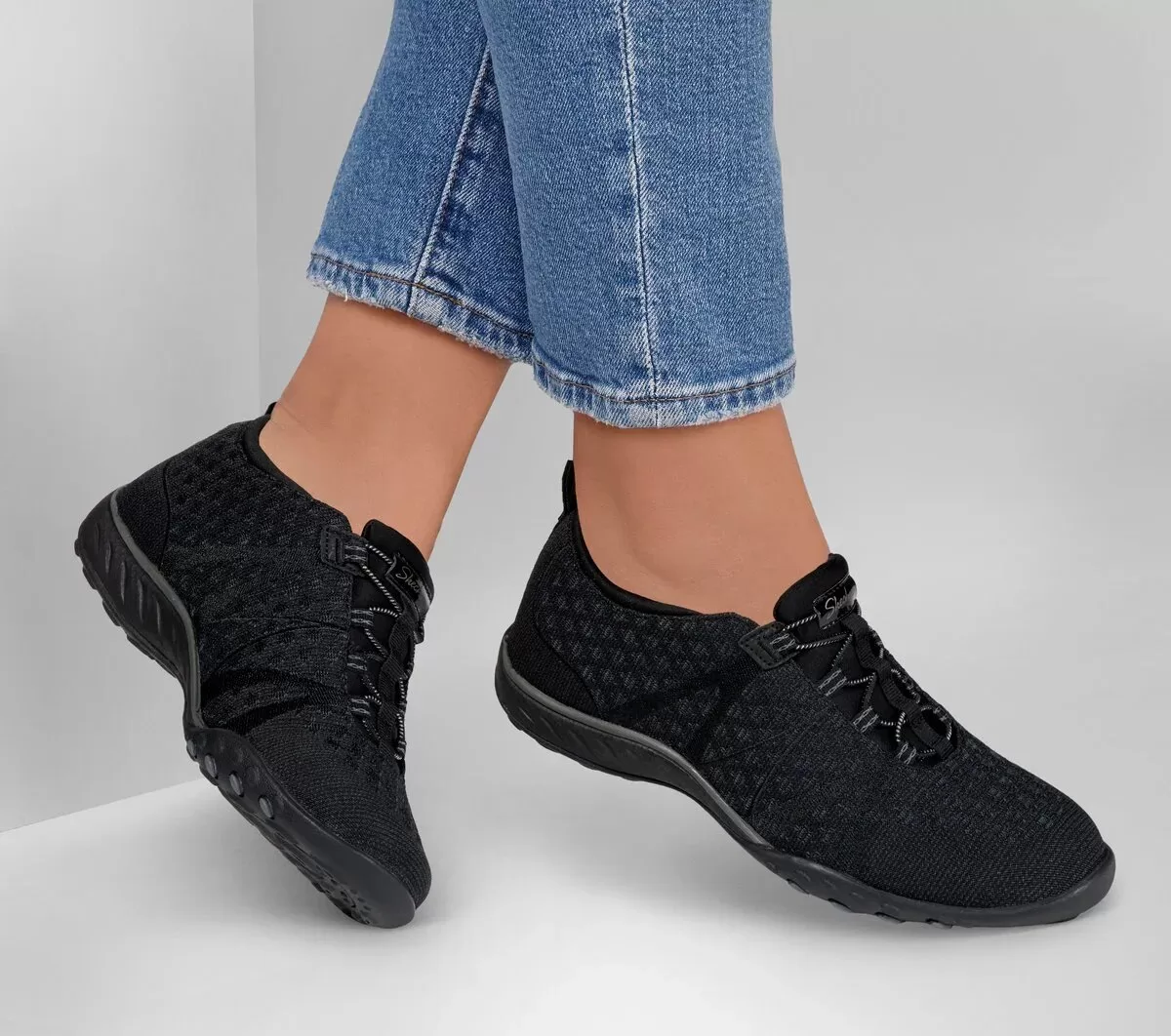 Relaxed Fit: Breathe-Easy -Sere-knitty